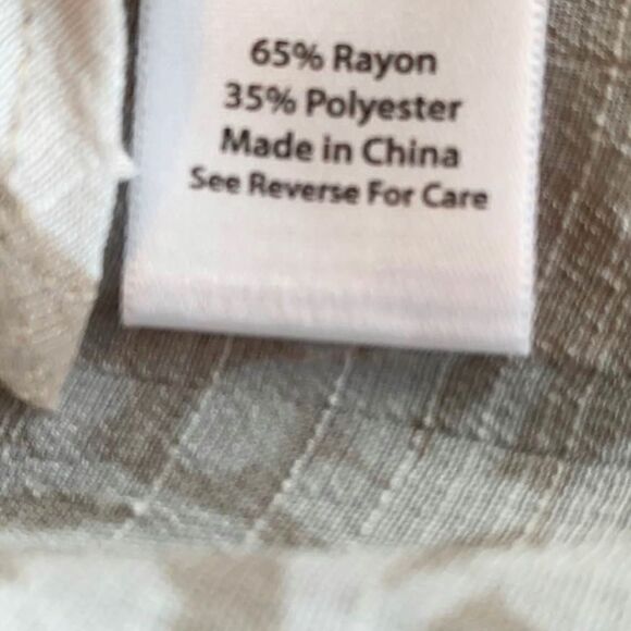 CORAL BAY SMALL Women’s Floral Print Button Down Top with Tie Front - Picture 7 of 9